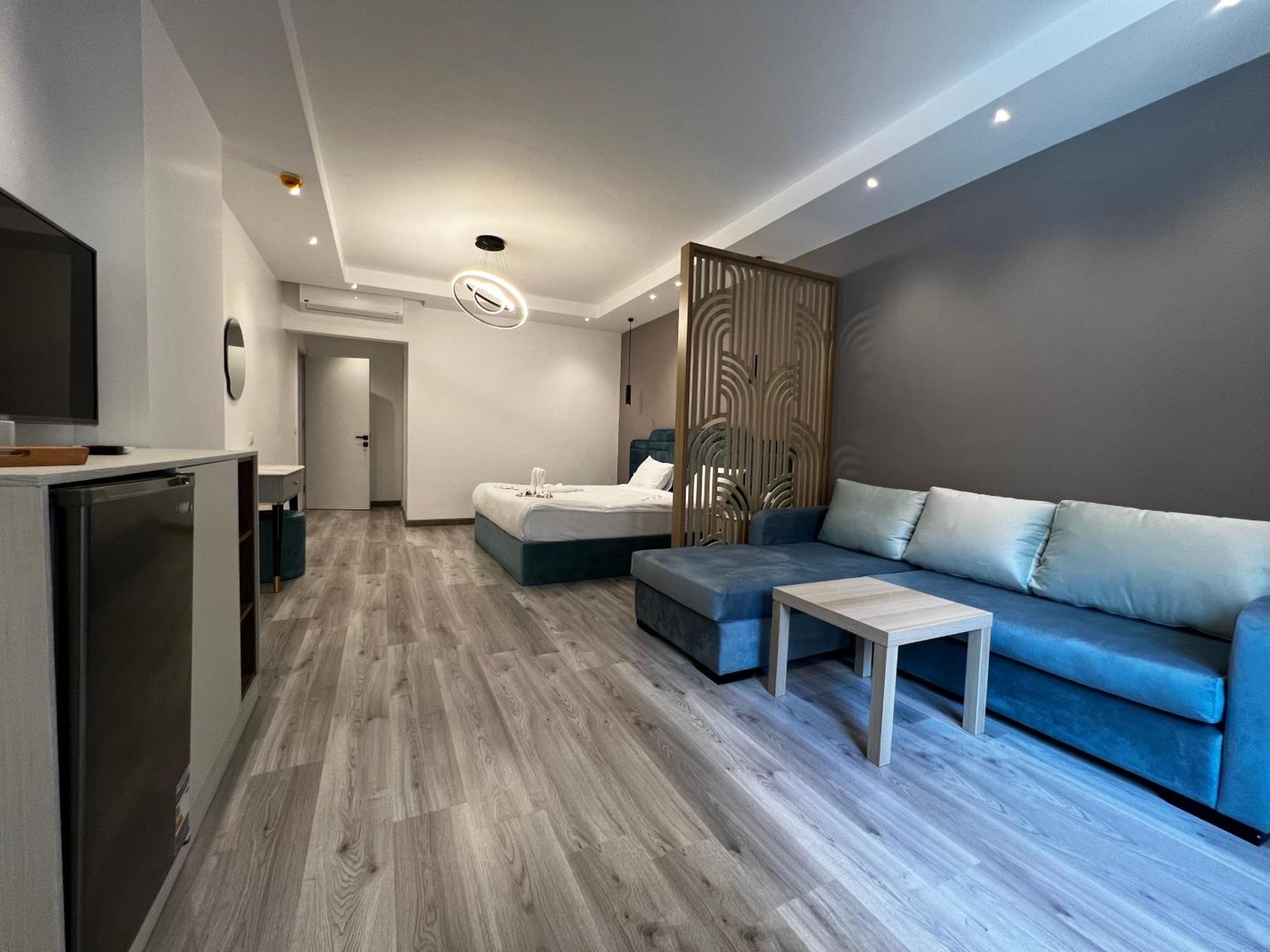 Onyx Pyramids Boutique Hotel Al Kawm al Akhdar エクステリア 写真