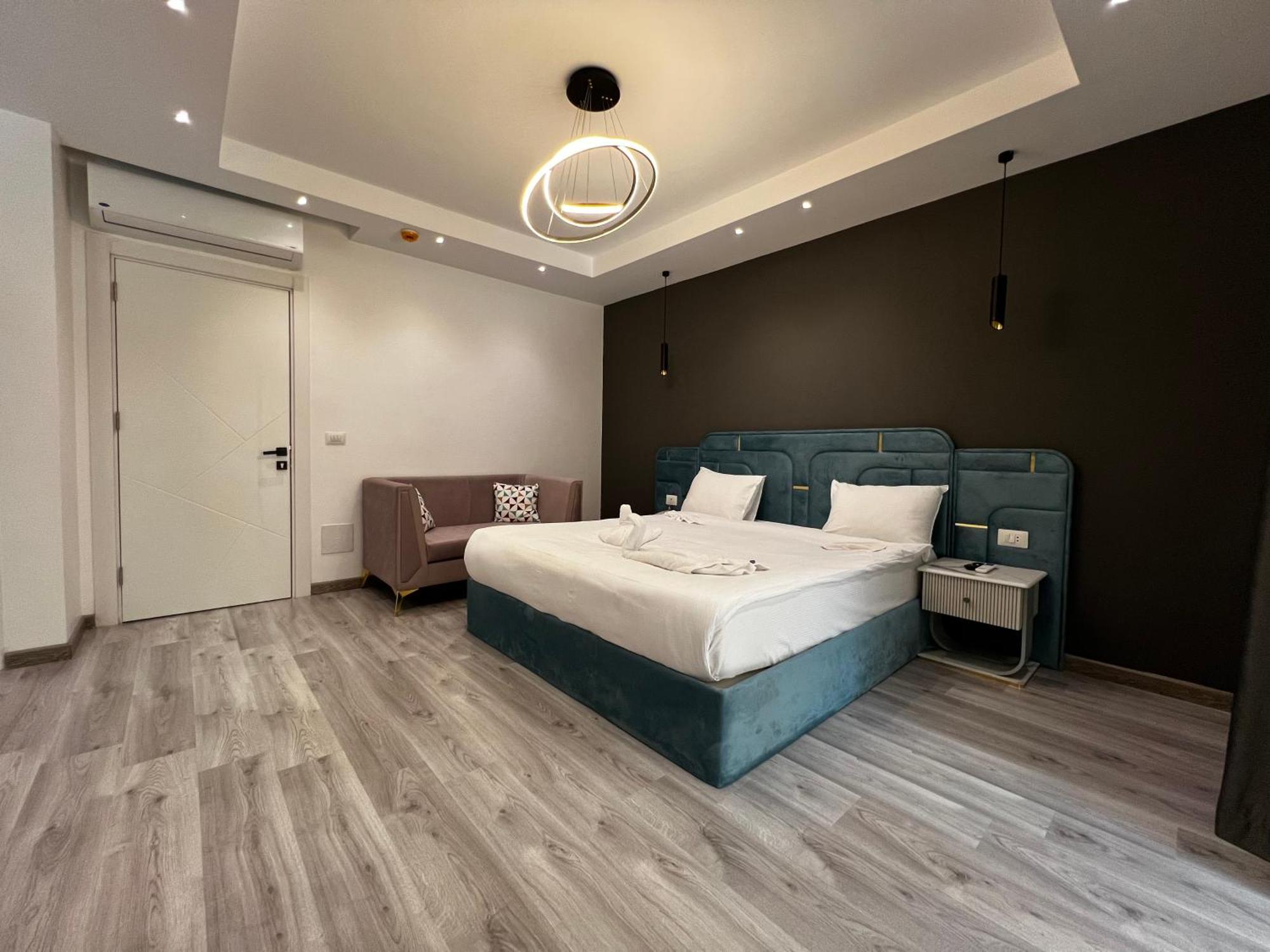 Onyx Pyramids Boutique Hotel Al Kawm al Akhdar エクステリア 写真