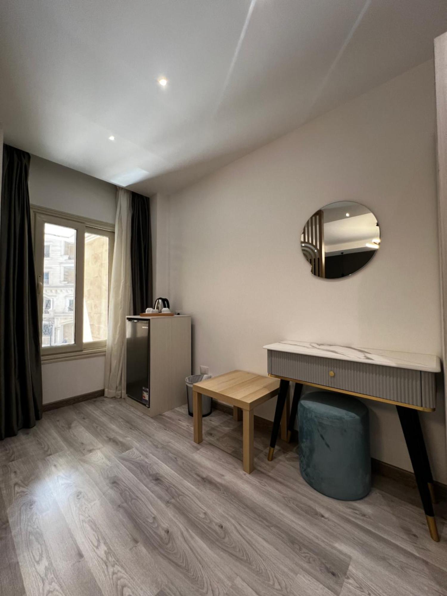 Onyx Pyramids Boutique Hotel Al Kawm al Akhdar エクステリア 写真