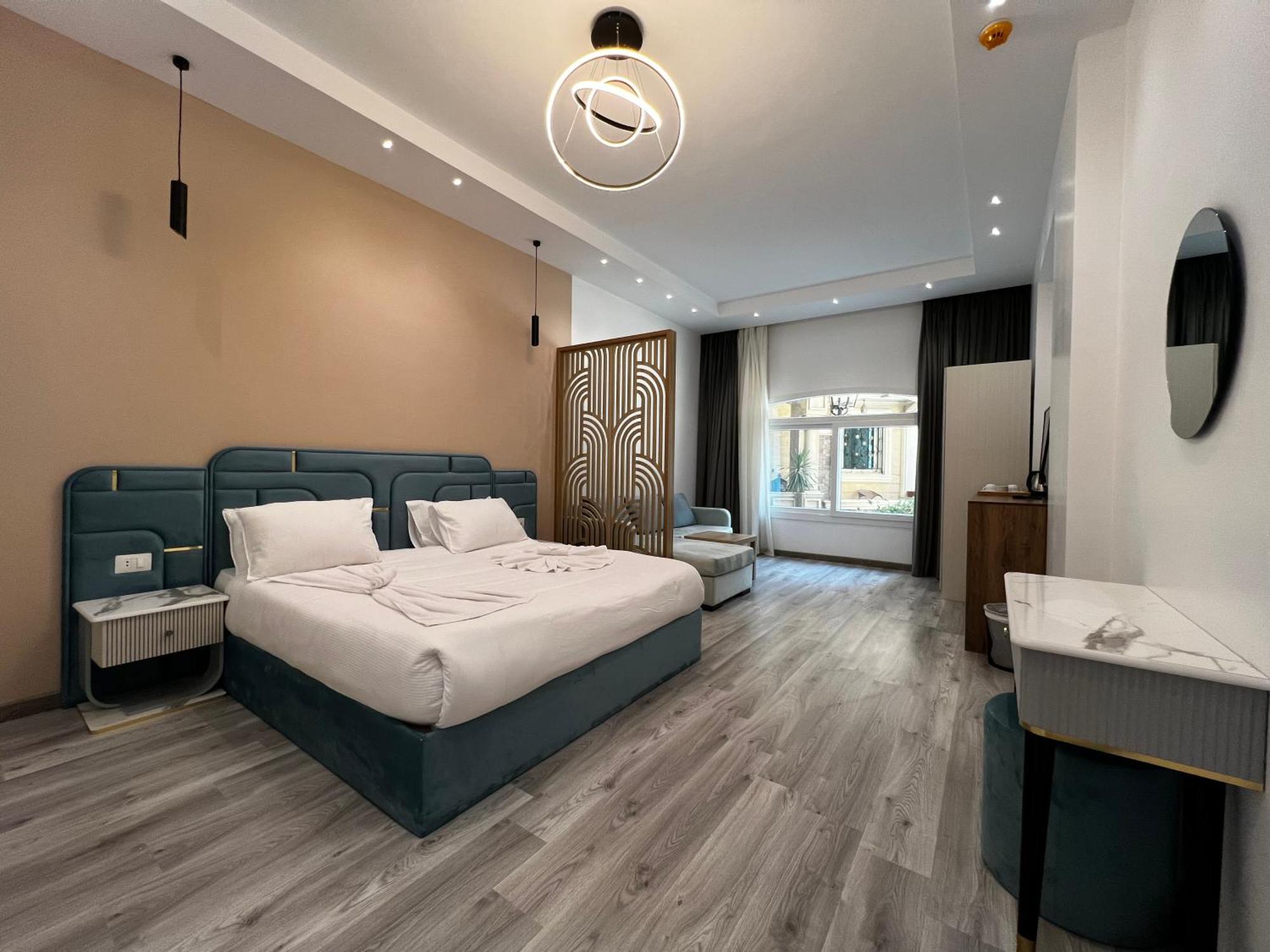 Onyx Pyramids Boutique Hotel Al Kawm al Akhdar エクステリア 写真