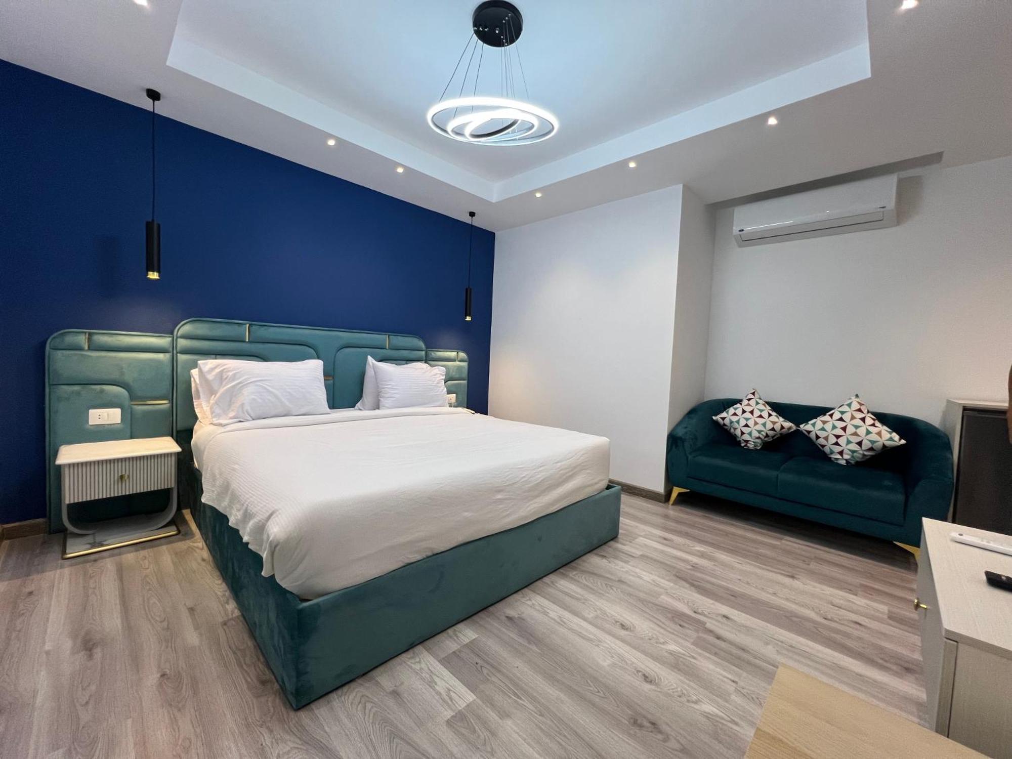 Onyx Pyramids Boutique Hotel Al Kawm al Akhdar エクステリア 写真